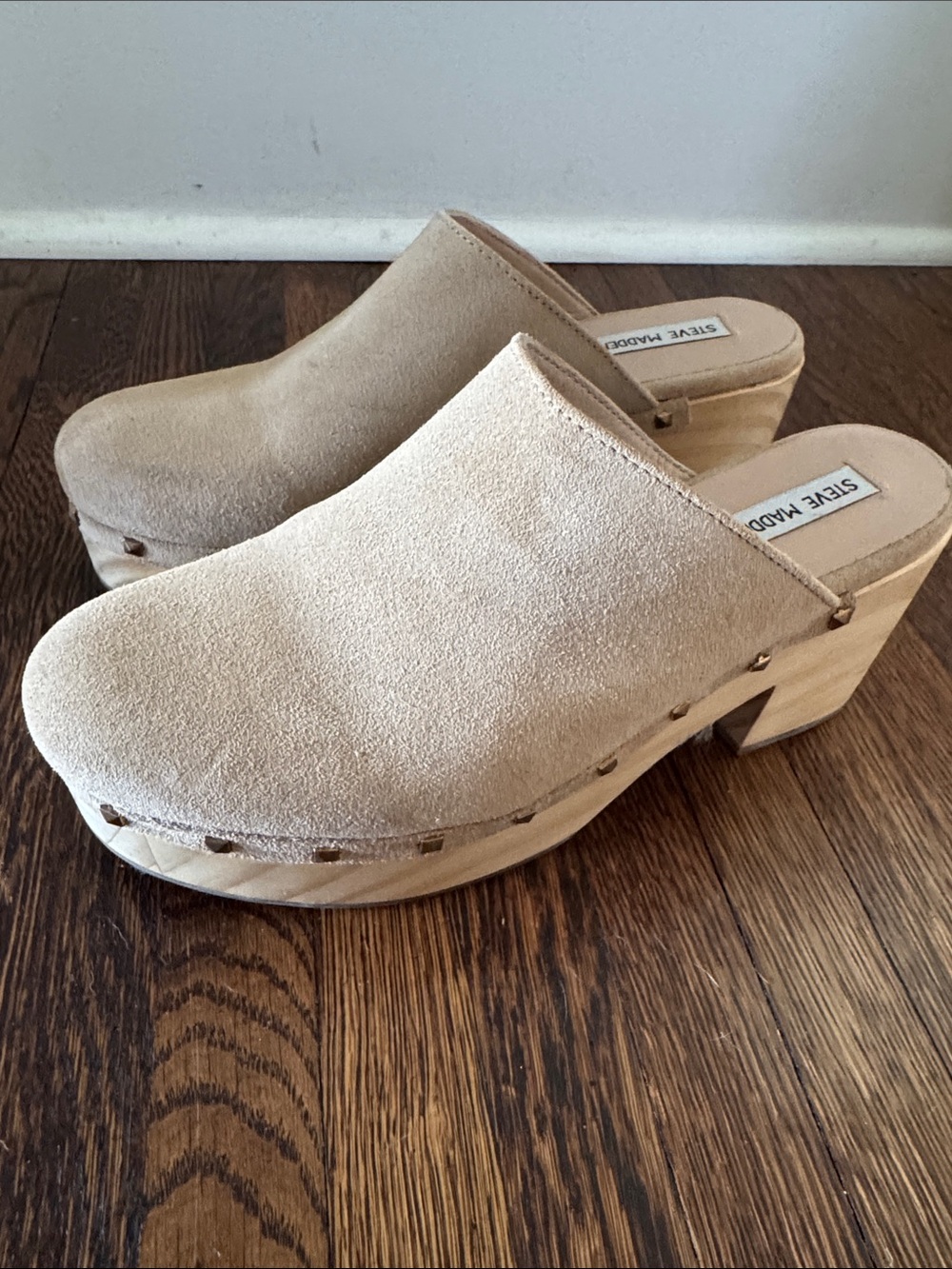 Steve Madden clogs